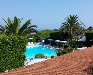 MONOLOCALE CON TERRAZZA VISTA MARE